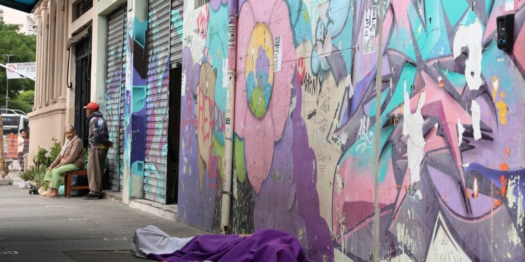 ONU cobra acesso a direitos básicos para pessoas em situação de