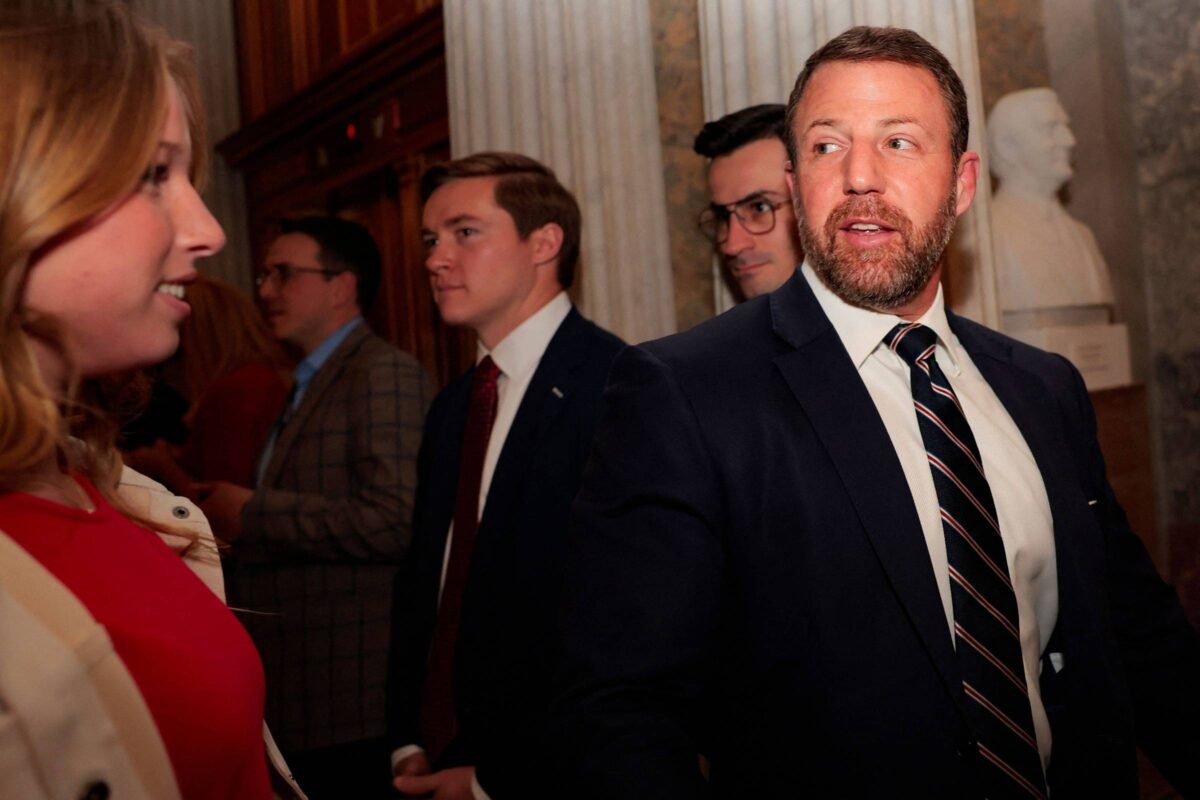 Senado aprova indicado de Trump para Segurança Interna - 23/03/2026