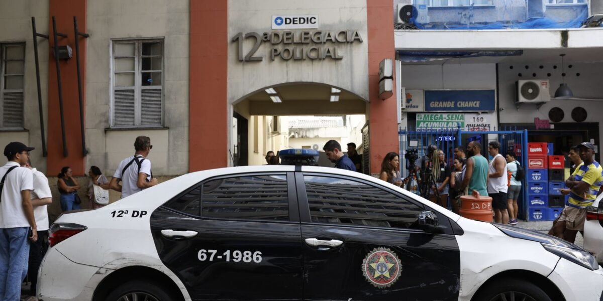 Subsecretário do Rio é demitido após envolvimento de filho em