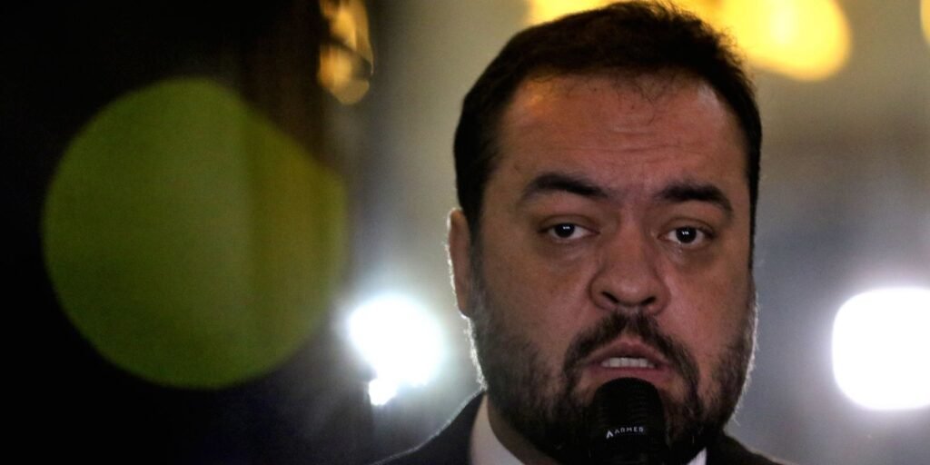 TSE retoma julgamento que pode cassar governador do Rio de