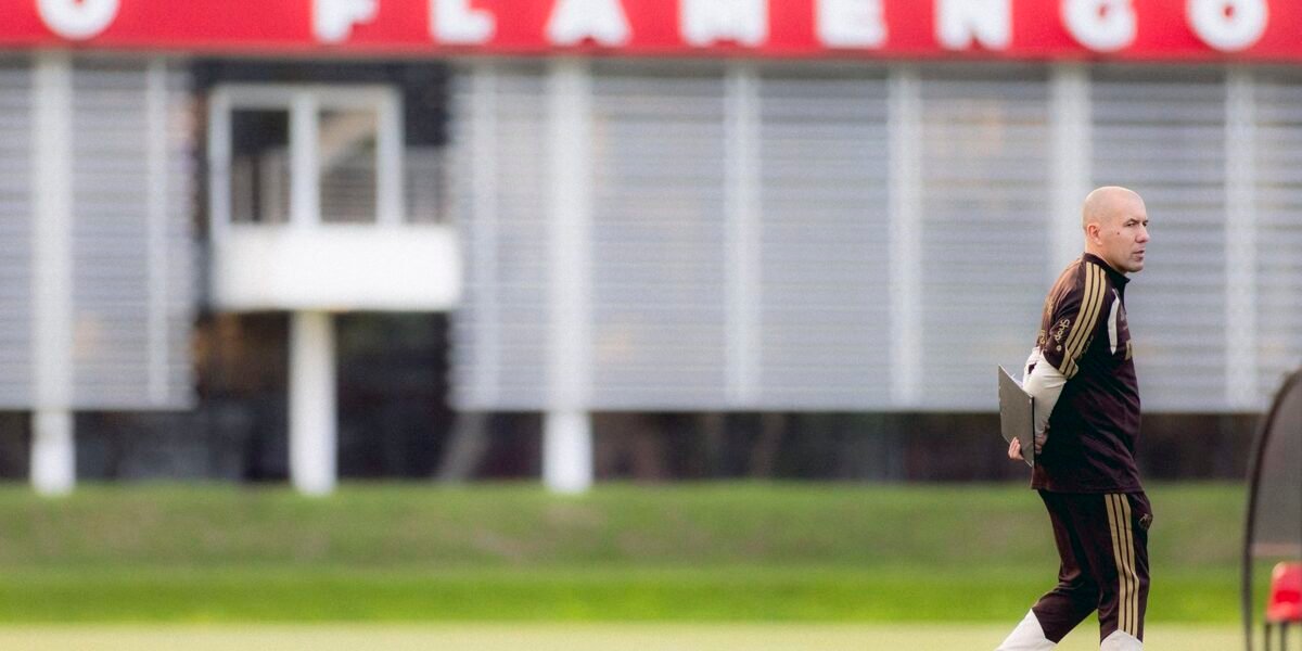 Técnico Leonardo Jardim é anunciado pelo Flamengo