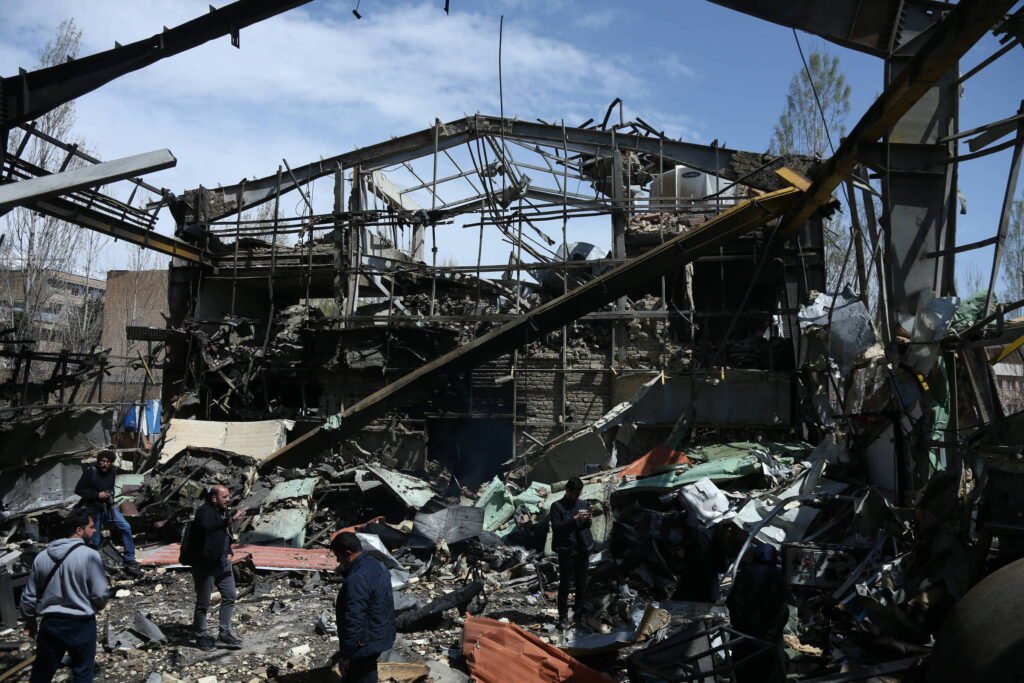 Israel mata mais um chefe militar da Guarda Revolucionária -