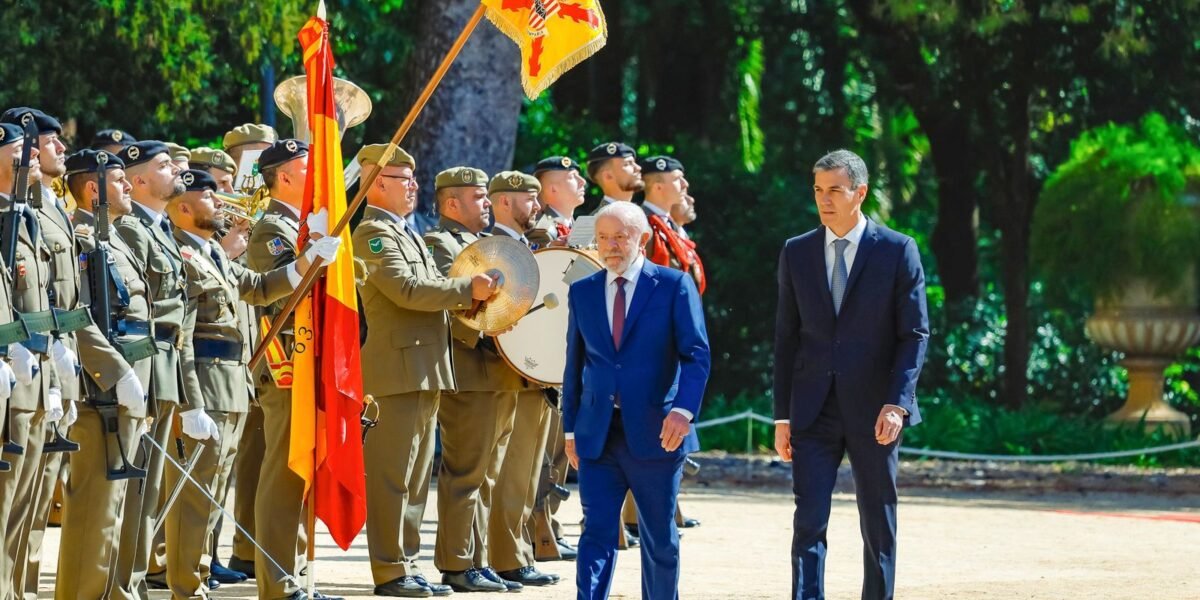 Lula alerta sobre risco de bets e big techs para