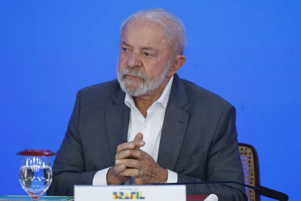 Lula é recebido por Sánchez na Espanha - 17/04/2026 -