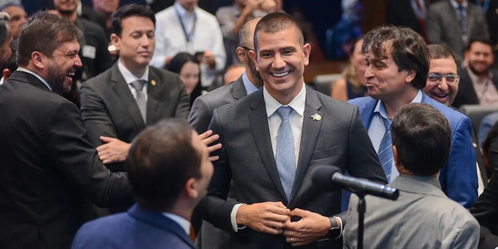 PDT aciona STF para anular eleição de Douglas Ruas na