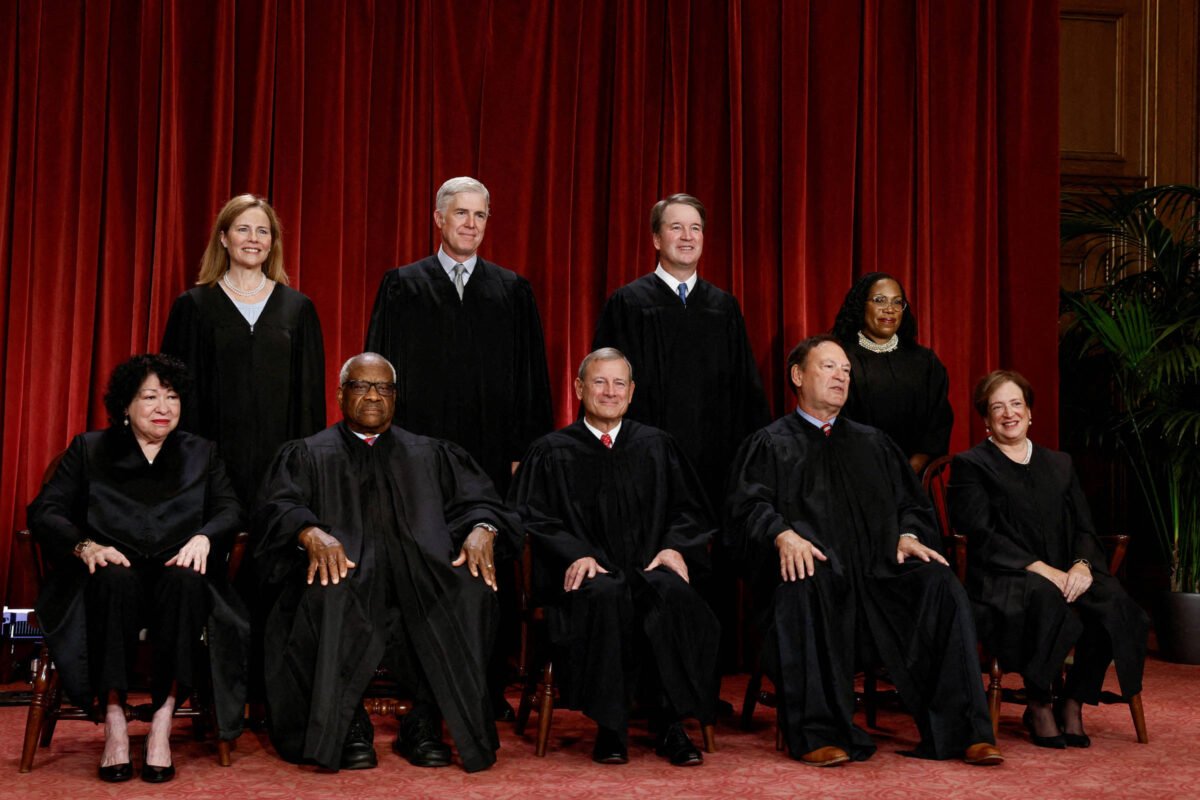 177497253369cbee75b9ed8_1774972533_3x2_rt.jpg
