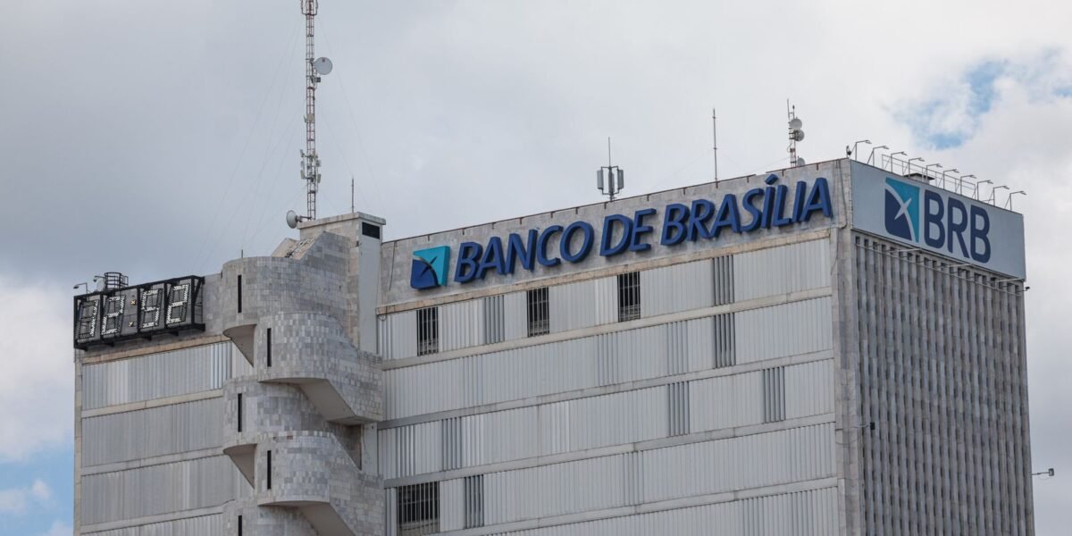 BRB adia divulgação de balanço após acordo de socorro com