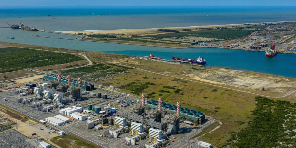 Conta de energia continuará com acréscimo da bandeira amarela em