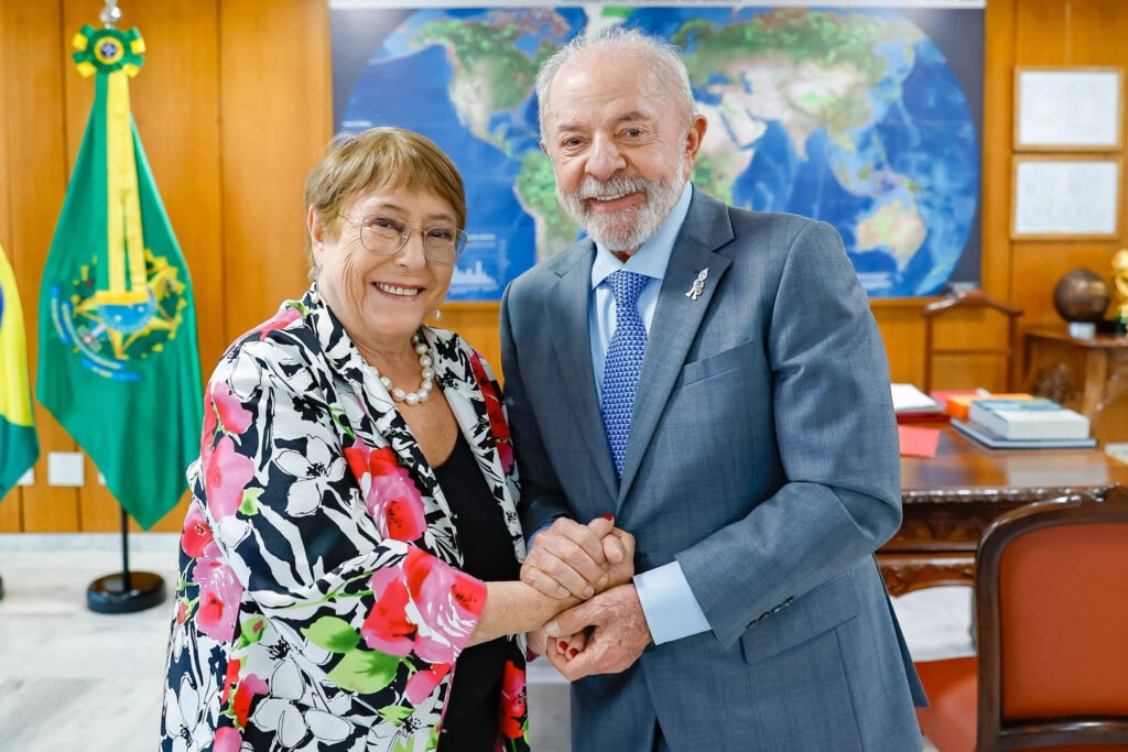 Governo Lula estuda meios para financiar Bachelet na ONU -