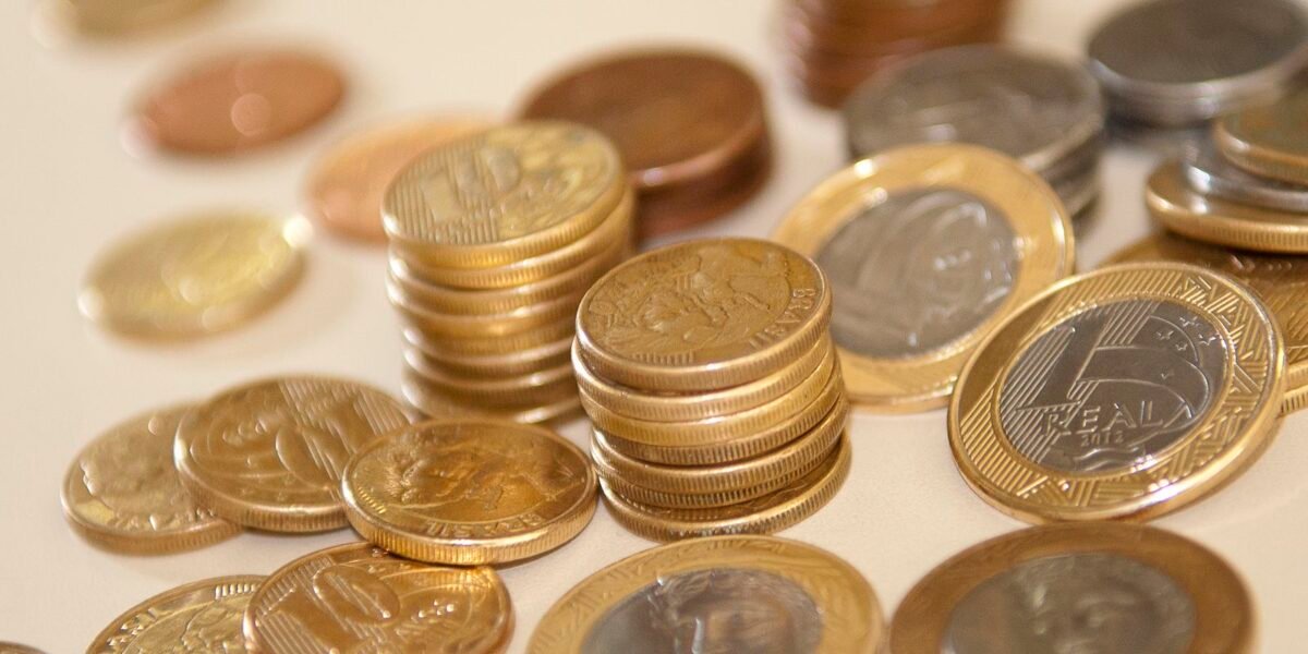 Inflação tem alta para famílias de baixa renda em abril,