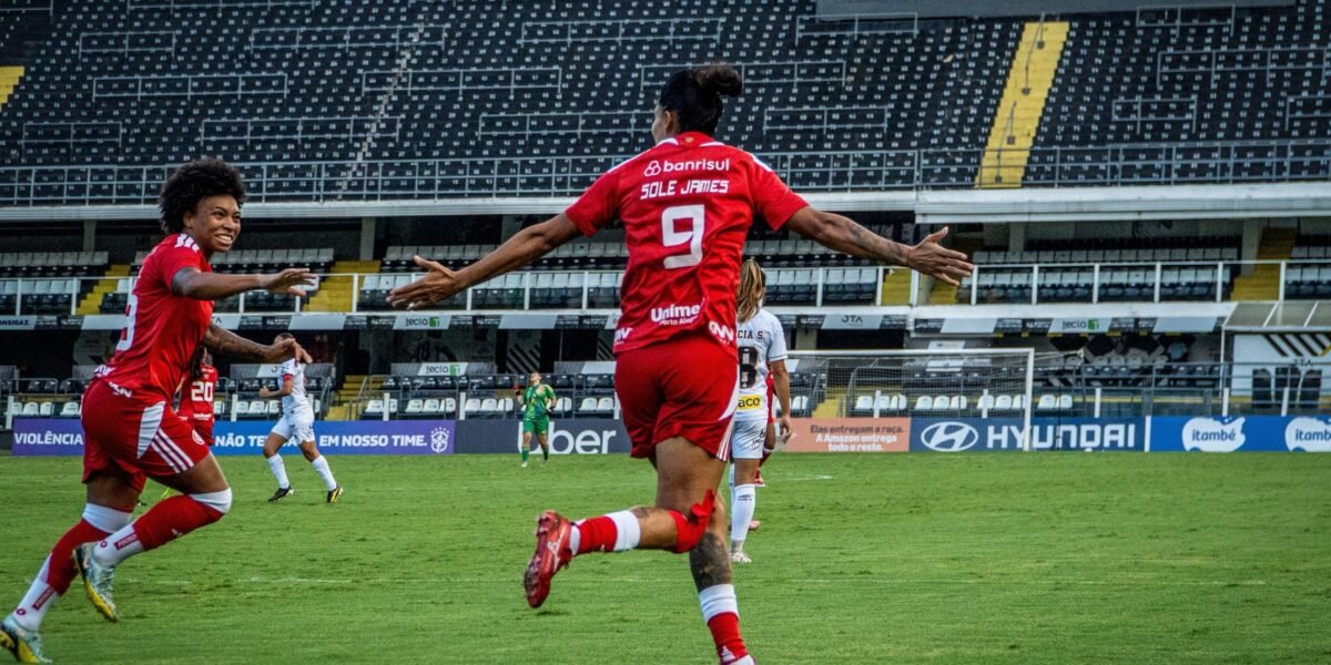 Inter aplica 3 a 0 no Santos fora de casa