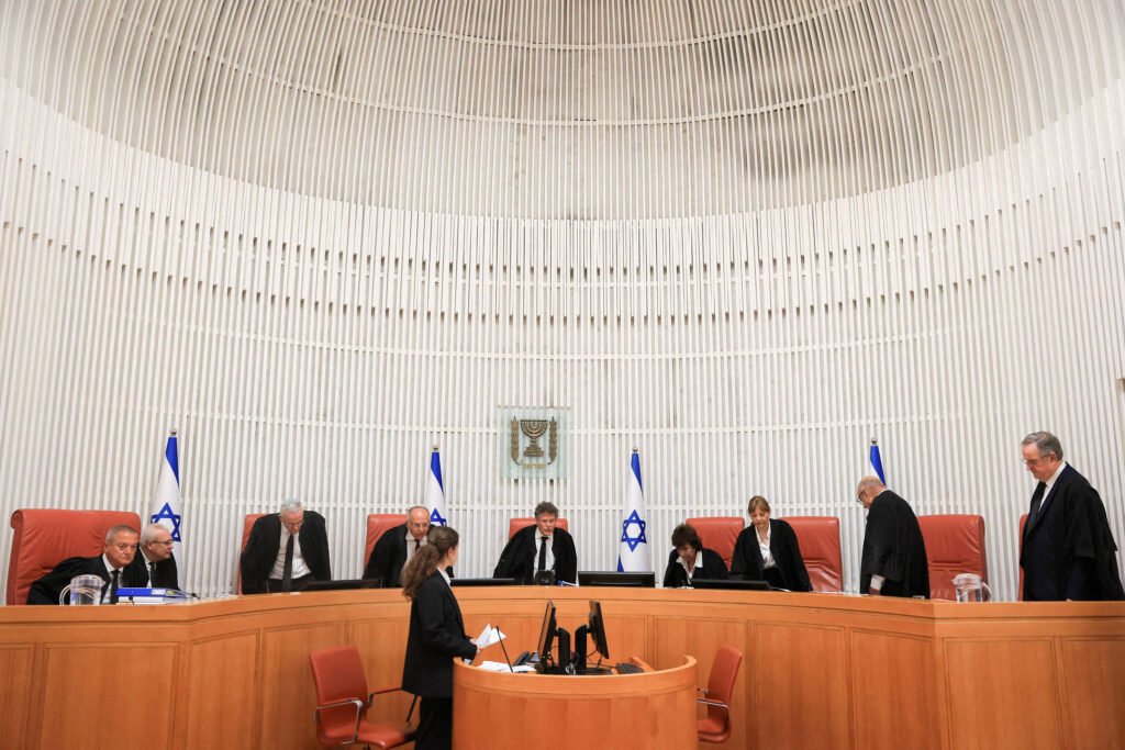 Israel: Corte ordena perda de benefícios a ultraortodoxos - 26/04/2026