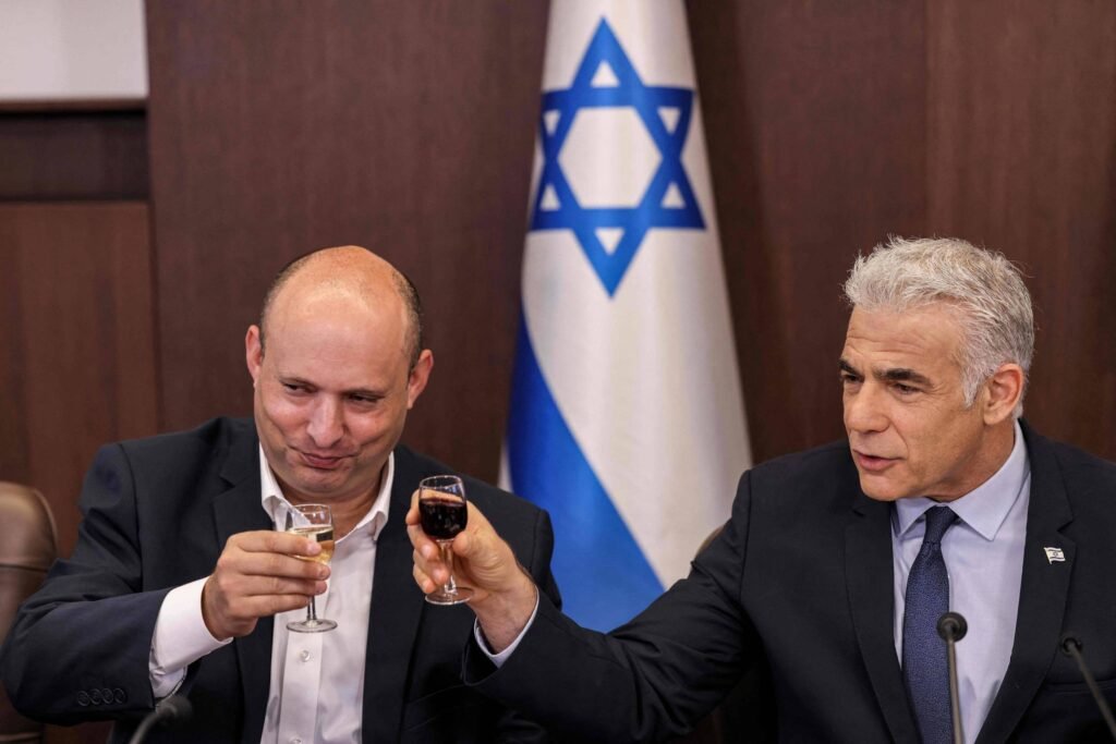 Israel: rivais de Netanyahu unem forças eleitorais - 26/04/2026 -