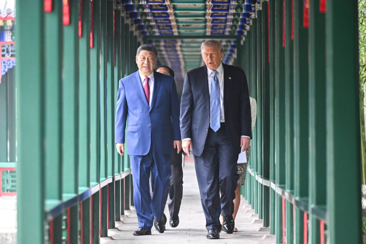 Trump deixa Pequim com menos negócios que o esperado -