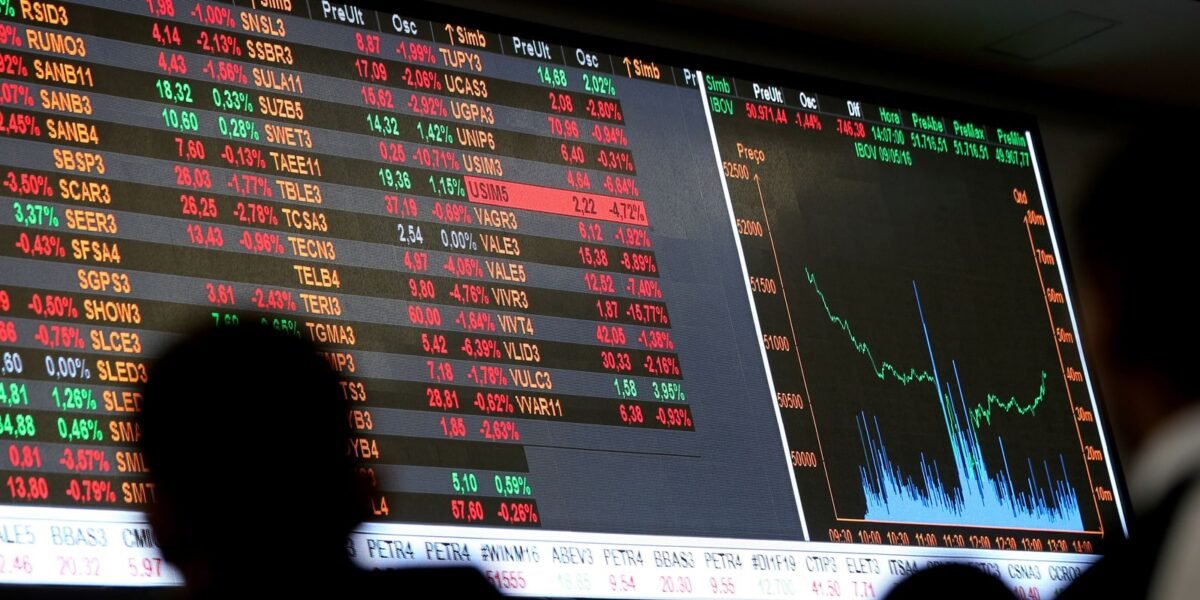 Bolsa inicia junho com queda de 0,91%, no menor nível