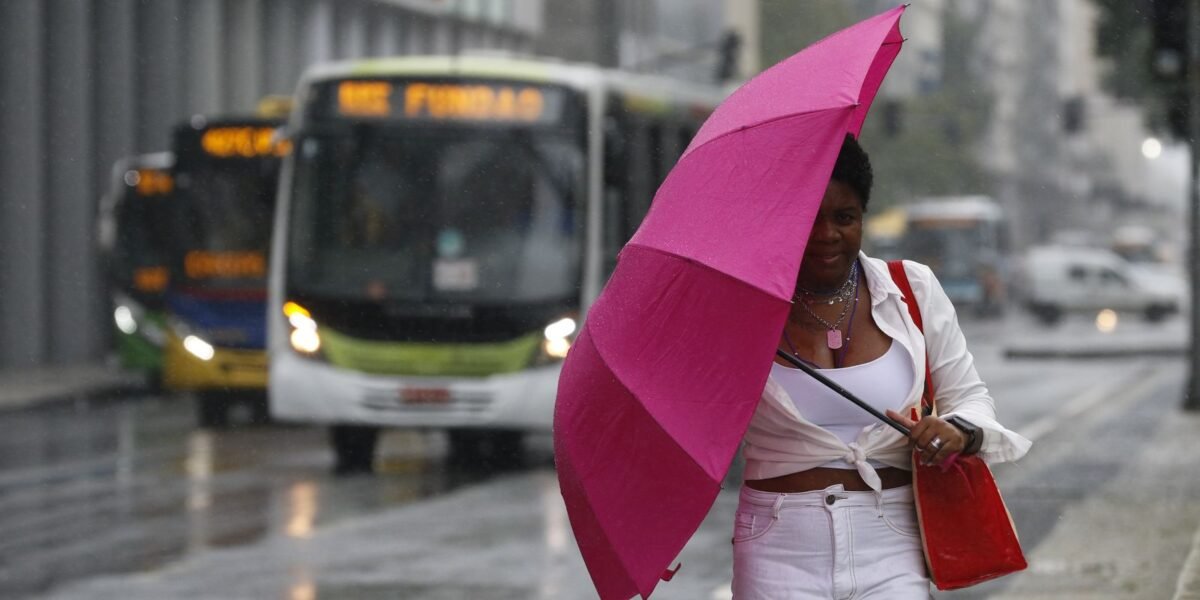 Chuva no RJ cancela show em transmissão gratuita de jogo