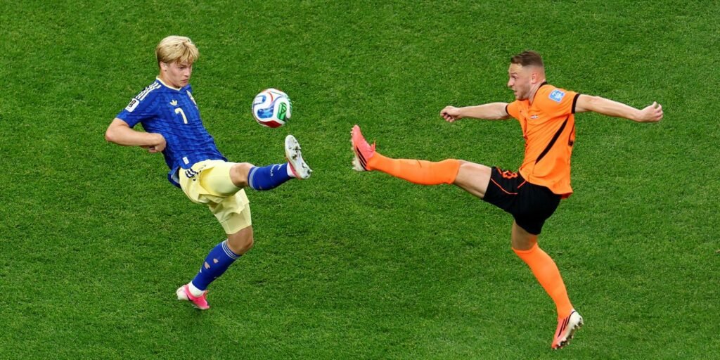 Holanda atropela Suécia por 5 a 1 e mostra força