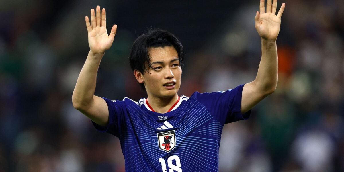 Japão goleia a Tunísia e acirra briga pela liderança do