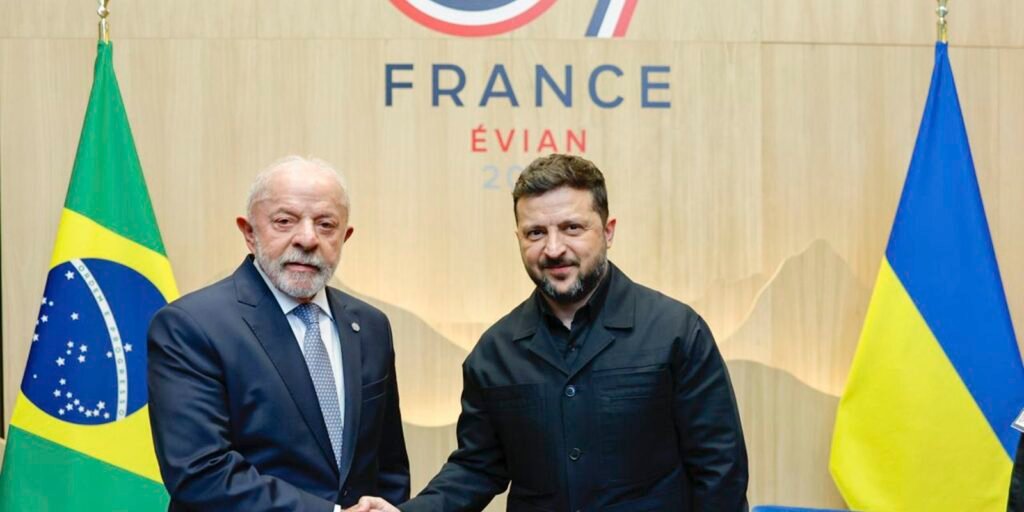 Lula e Zelensky debatem saída diplomática para guerra Ucrânia x Rússia