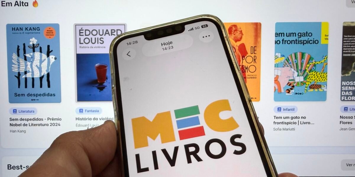 MEC Livros empresta mais de 3 mil títulos por dia;