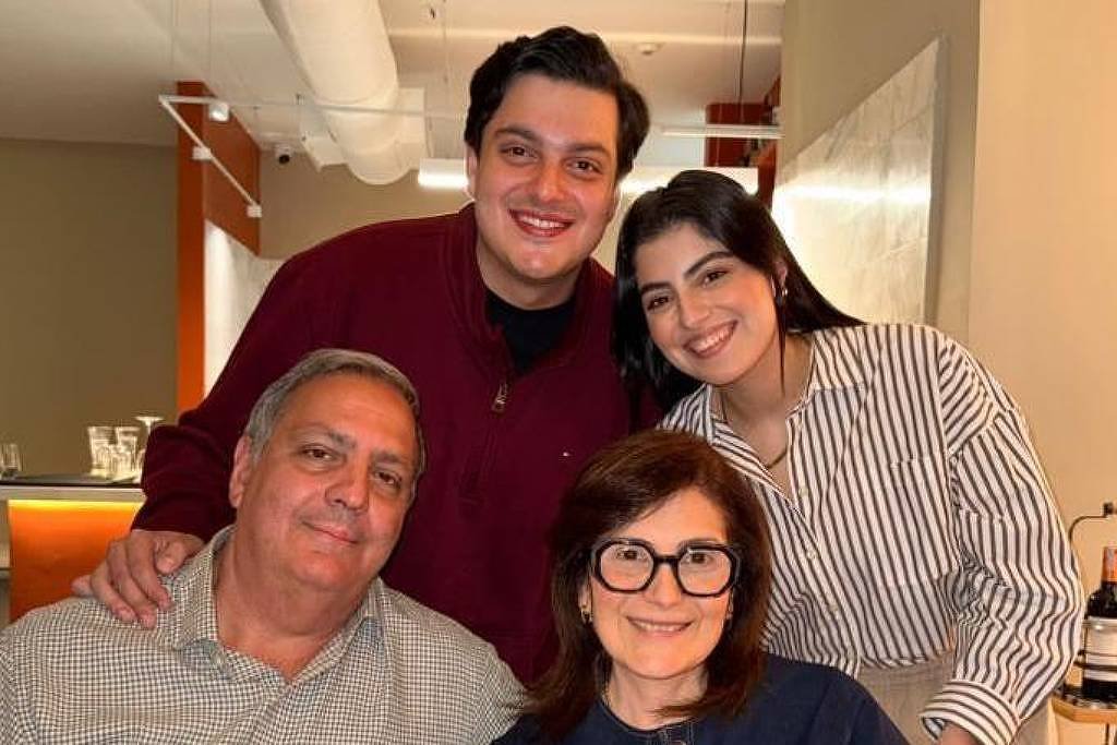 'Meu coração diz que está vivo': a esperança da jovem
