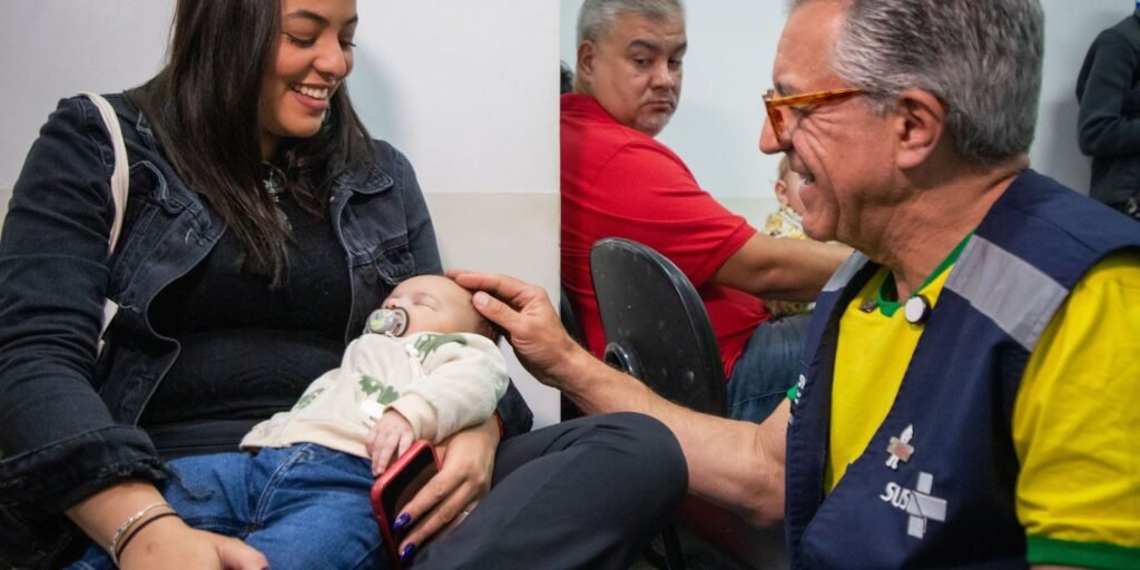 Ministério da Saúde começa a vacinar crianças com a Pneumo