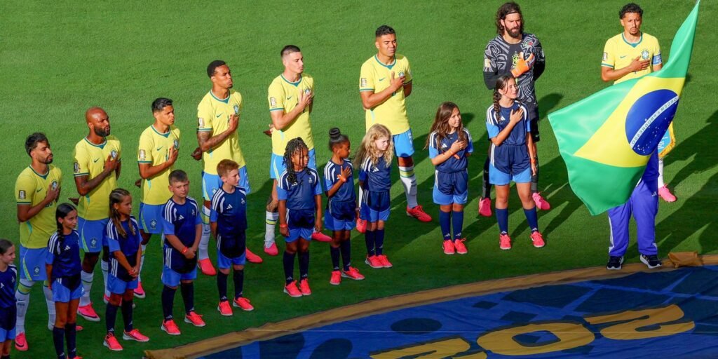 NY Times elege o hino do Brasil o mais bonito