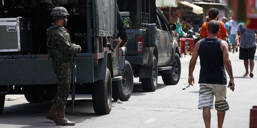 Polícia faz ação para cumprir 56 mandados de prisão na