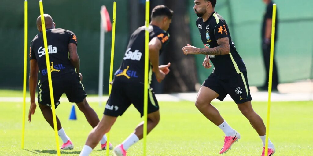 Seleção brasileira se reapresenta e faz 1º treino para encarar