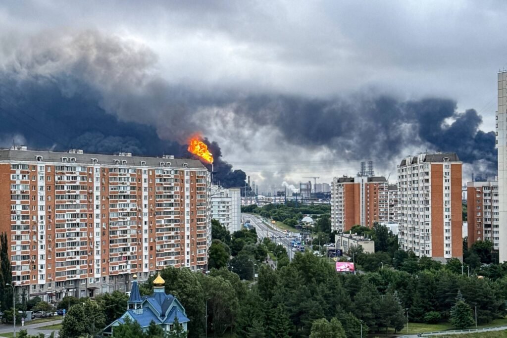 Ucrânia lança maior ataque de drones a Moscou em dois
