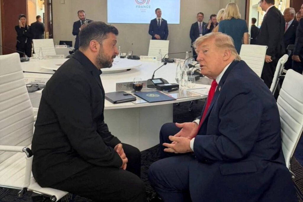 Zelenski diz que G7 debateu novas sanções contra a Rússia