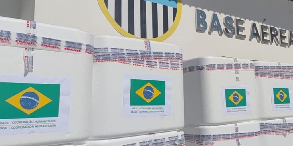 Brasil envia 690 mil doses de vacinas em ajuda à