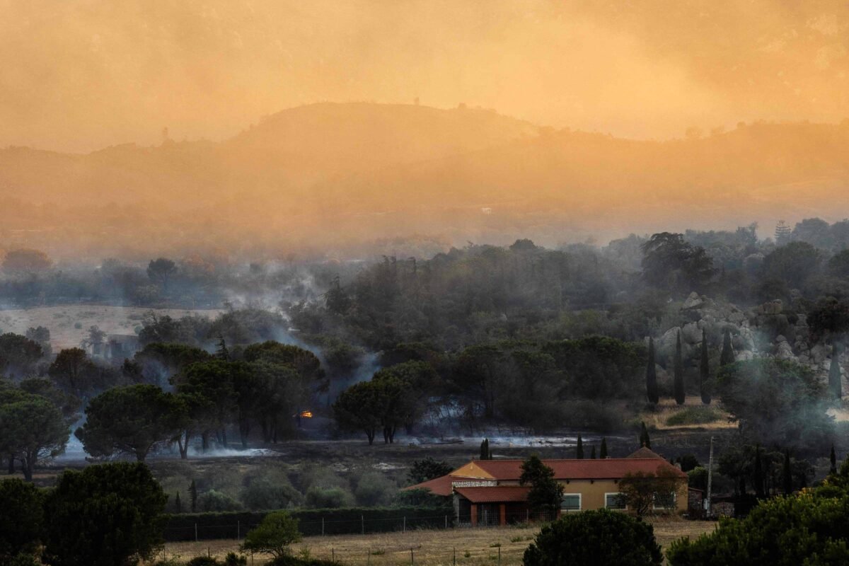 Calor: incêndios florestais se espalham pela Europa - 06/07/2026 -