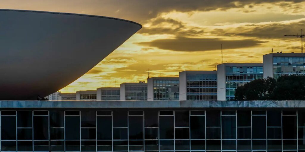 Congresso entra em recesso com projetos pendentes para o 2º