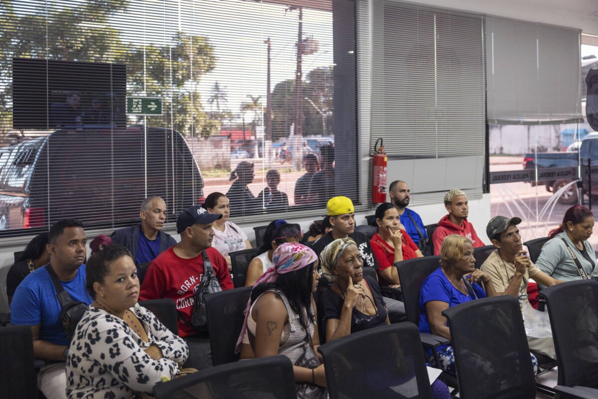 Cuba: Trump e bloqueios explicam mais migrantes no Brasil -