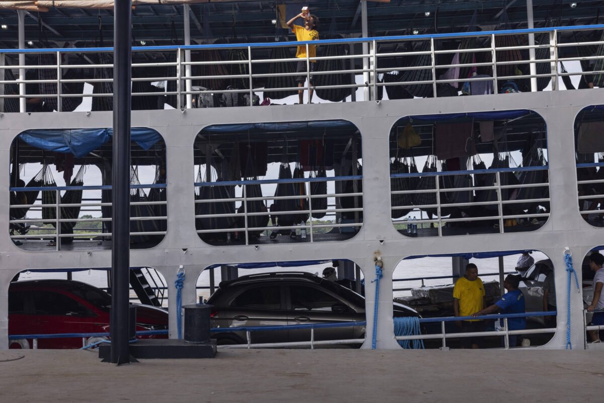 Exploração de migrantes cubanos tem 'pirateiro' e abandono - 09/07/2026