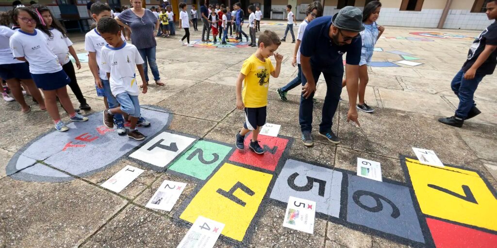 Férias escolares de 2027 terão novas datas por causa da