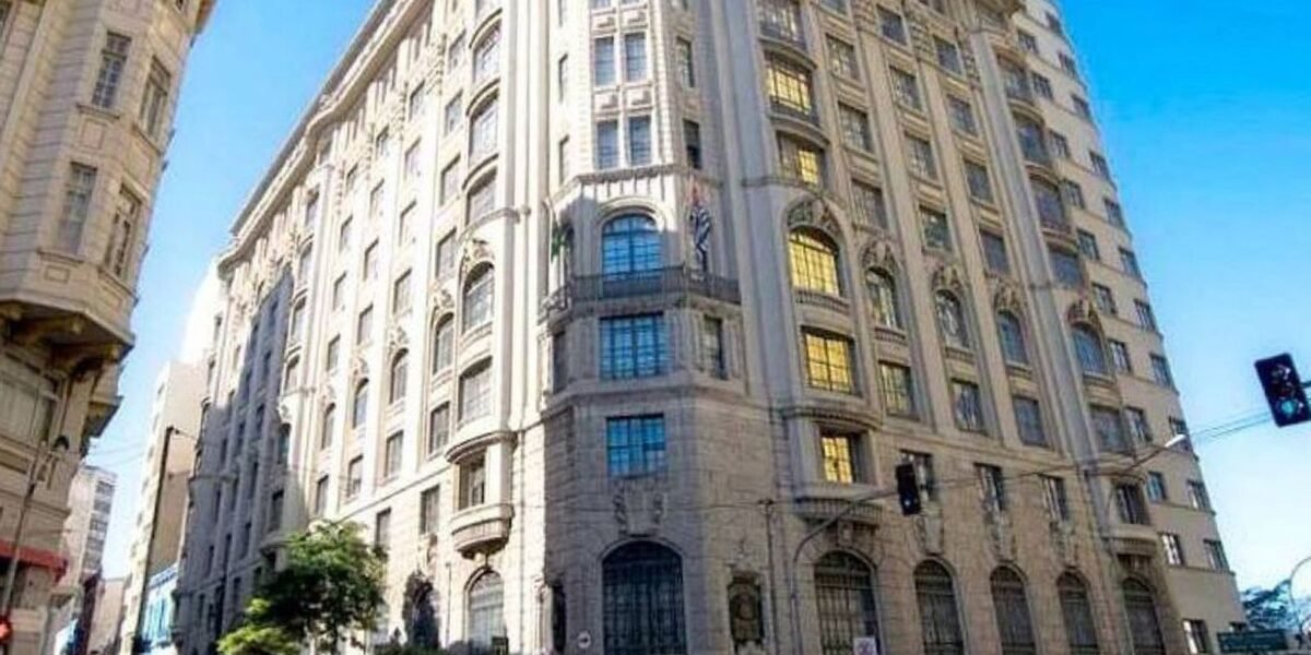 GAECO denuncia quatro por monitorar autoridades para o PCC