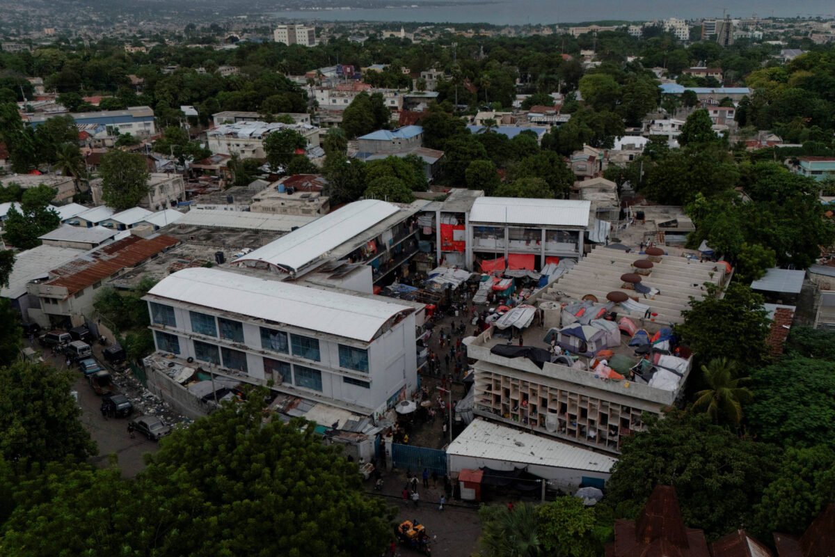 Haiti marca para dezembro primeira eleição em uma década -