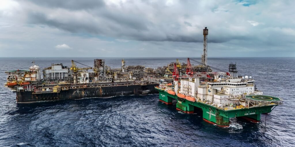 Imposto de 12% sobre exportação de petróleo é estendido por