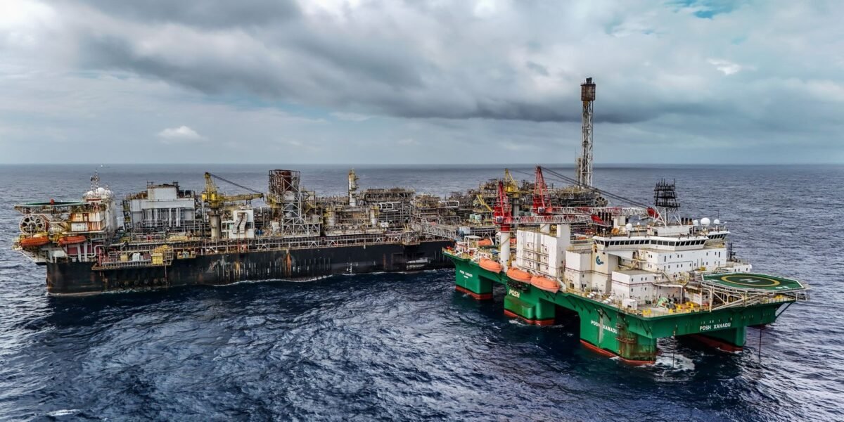 Imposto de 12% sobre exportação de petróleo é estendido por