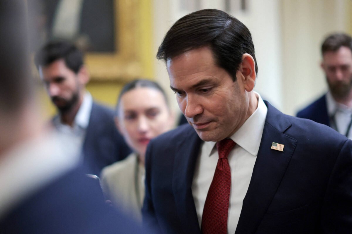 Rubio expõe contradição dos EUA ao atacar TPI - 16/07/2026
