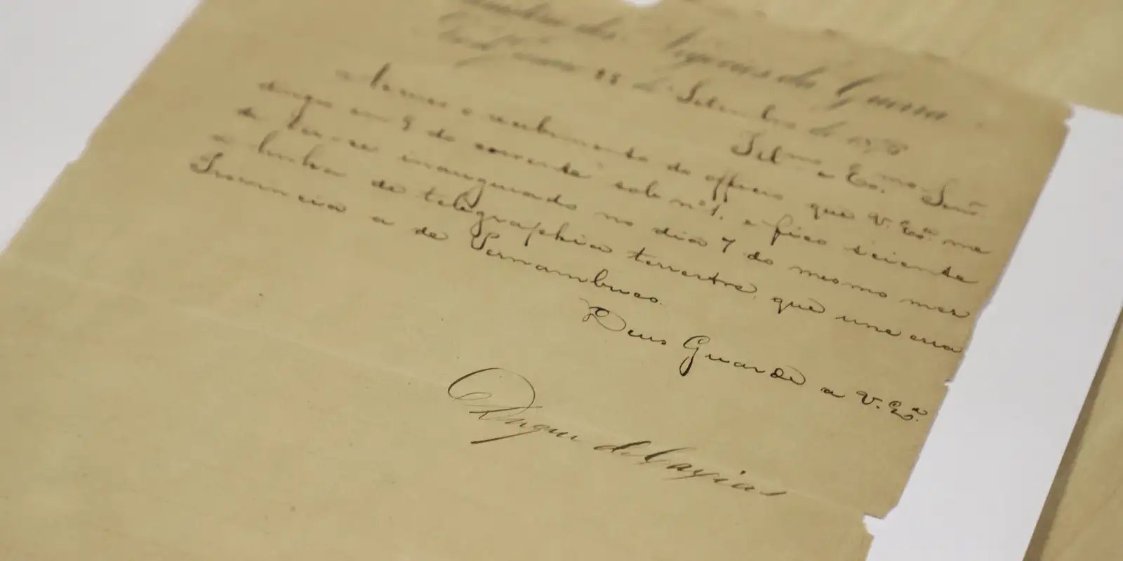 Venda ilegal de documentos históricos preocupa Arquivo Nacional