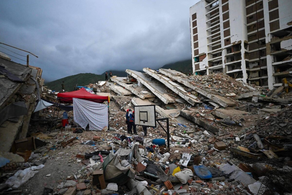 Venezuela: Corpos de família são achados abraçados - 23/07/2026 -