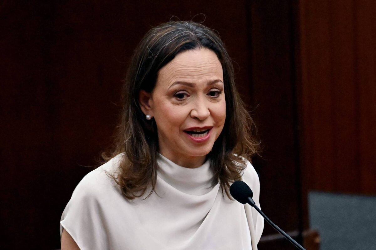 Venezuela: María Corina não estará em diálogo com regime -