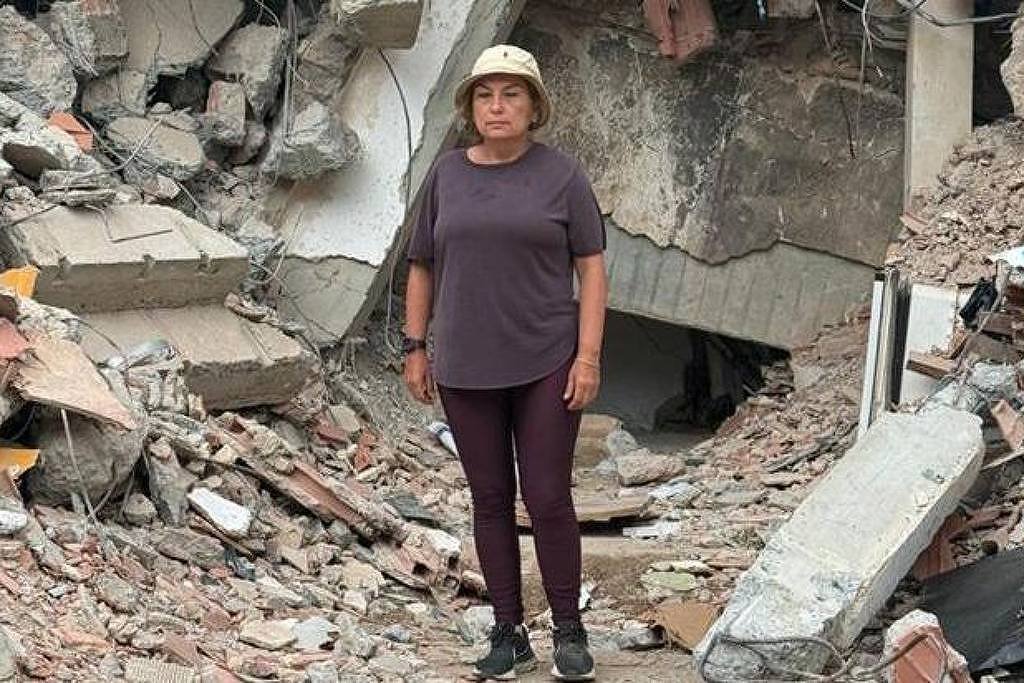 Venezuela:Pais buscam filhos soterrados por contra própria - 08/07/2026 -