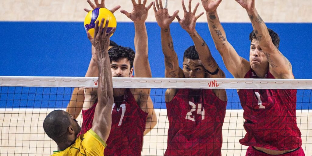 Vôlei: Brasil perde para EUA e volta a se complicar