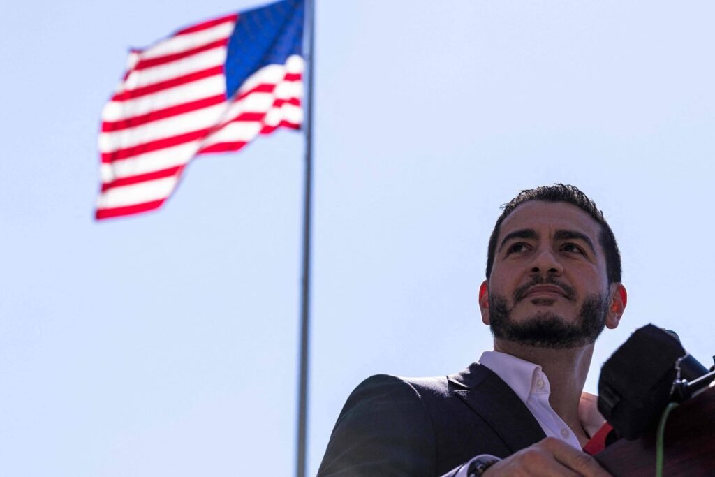 17859716886a73c3e8d2d01_1785971688_3x2_rt.jpg