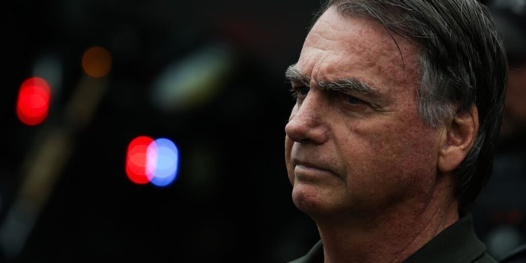 Bolsonaro pede ao STF para se consultar com a nora,