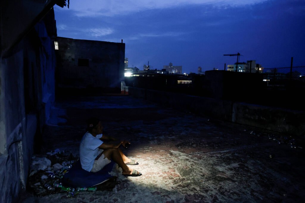 Cuba sofre novo apagão geral, informa empresa - 03/08/2026 -